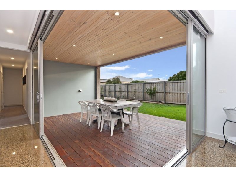 15 Singleton Street, Port Fairy VIC 3284