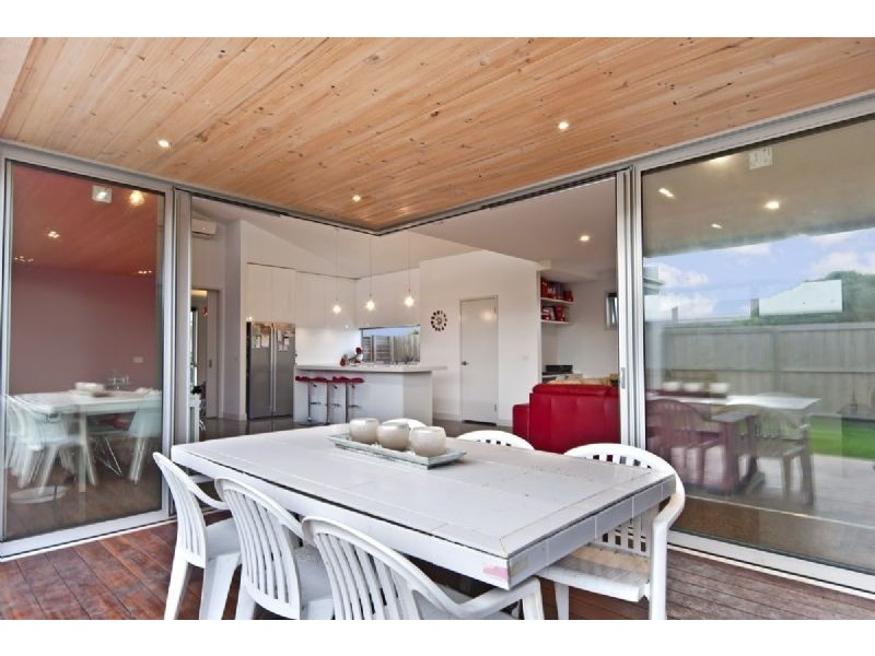 15 Singleton Street, Port Fairy VIC 3284