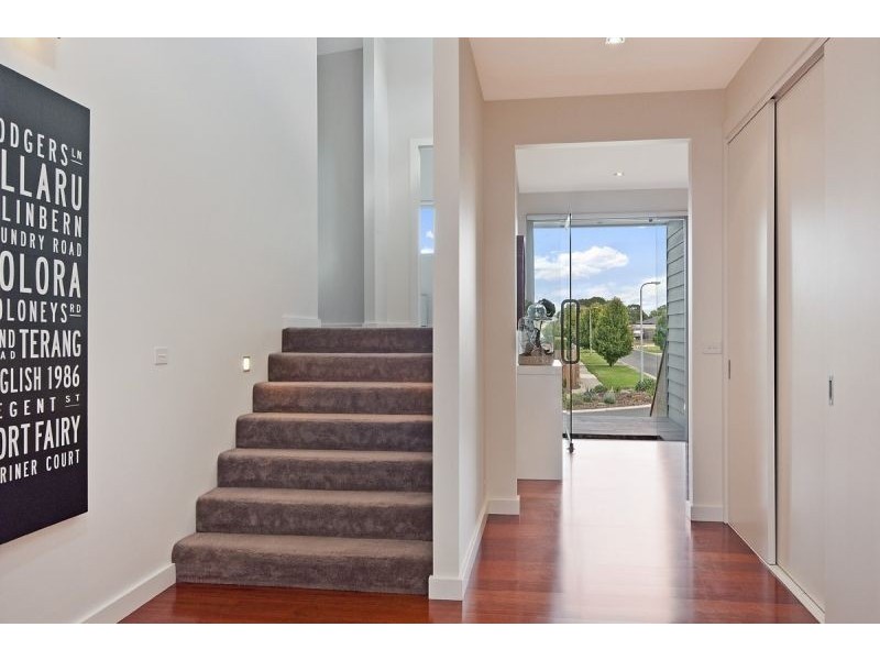 8 Mariner Court, Port Fairy VIC 3284