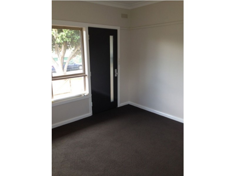 1 Baulch Cres, Port Fairy VIC 3284