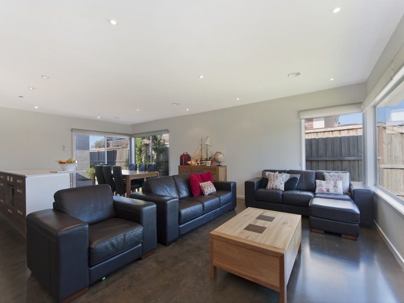 8 McGill Court, Port Fairy VIC 3284