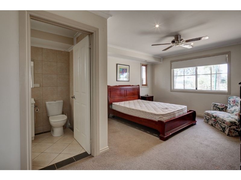 425 Blackwood Rd, Port Fairy VIC 3284