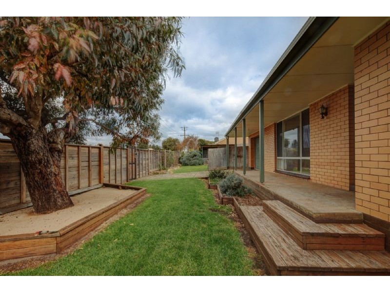 4 Uebergang Street, Port Fairy VIC 3284