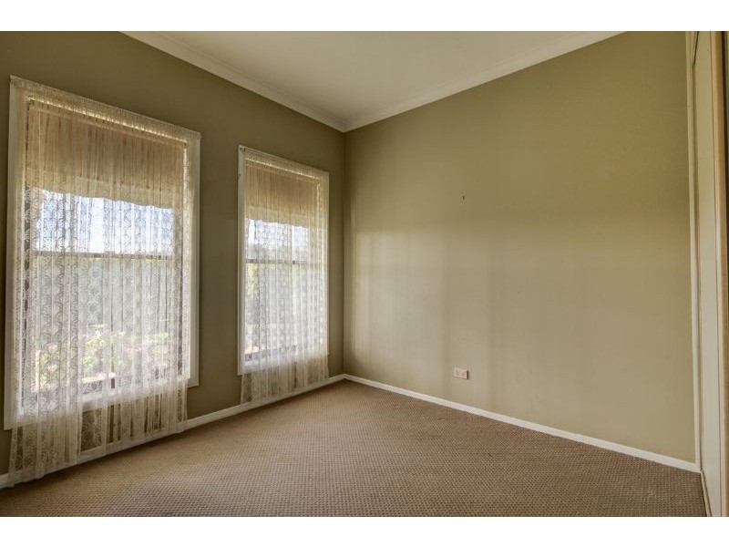 295 Southern Cross Road, Illowa VIC 3282