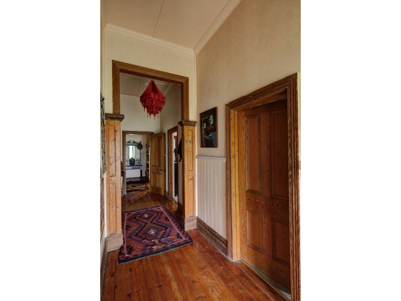 81 Princes Hwy, Port Fairy VIC 3284