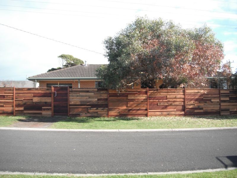 4 Uebergang Street, Port Fairy VIC 3284