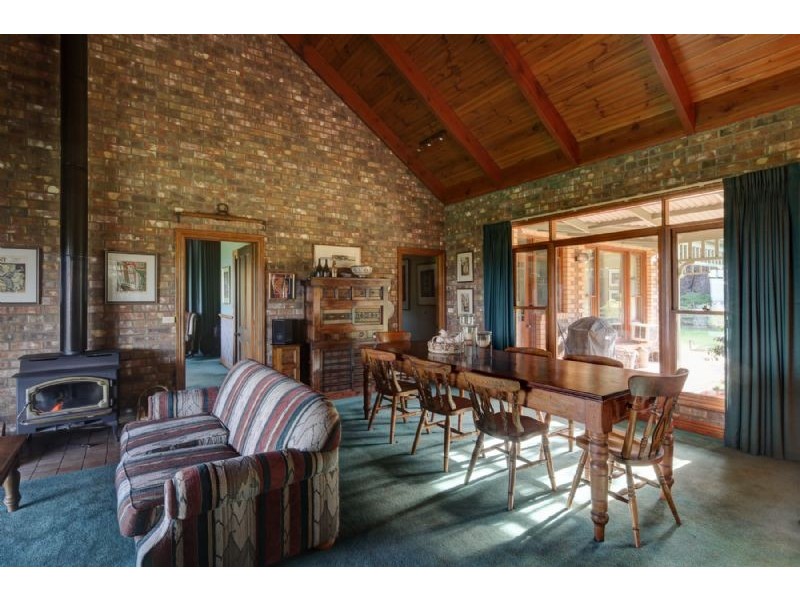 23 Bimberdong Lane, Tower Hill VIC 3283