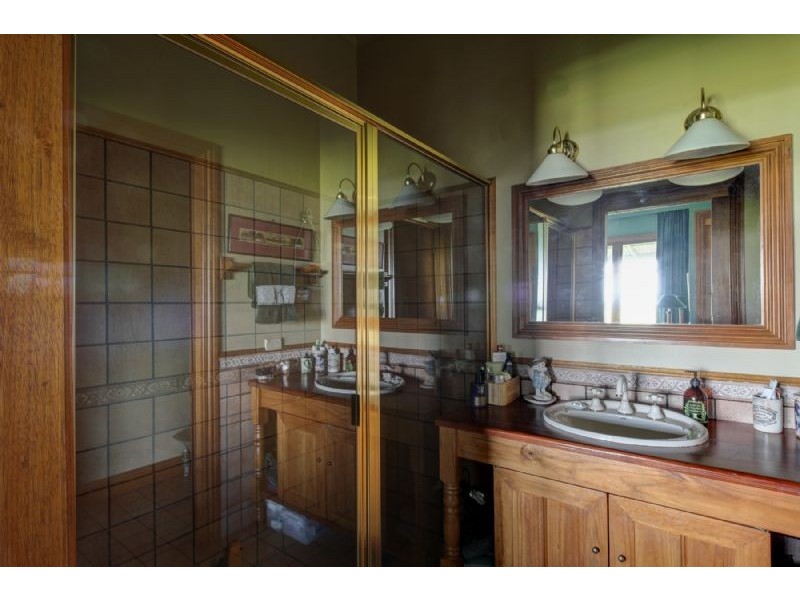 23 Bimberdong Lane, Tower Hill VIC 3283