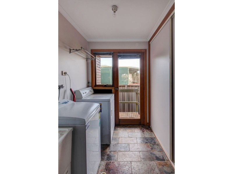 15 Osmonds Lane, Port Fairy VIC 3284