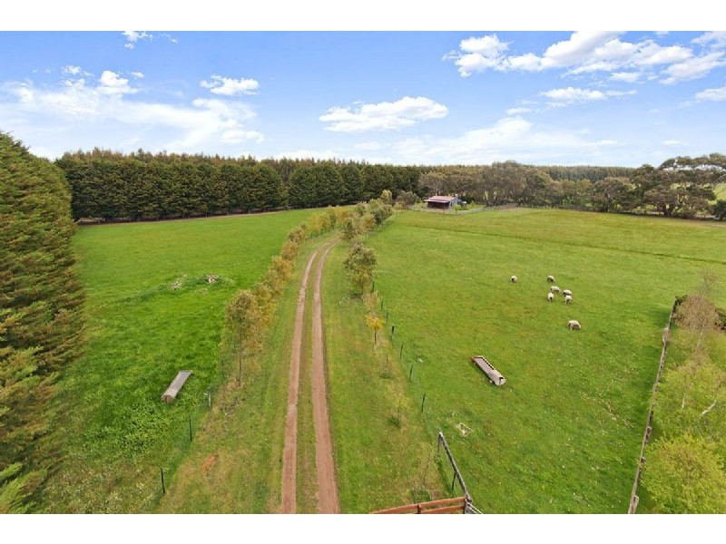 498 Codrington- Bessiebelle Rd, Codrington VIC 3285