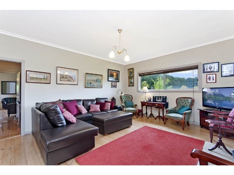 498 Codrington- Bessiebelle Rd, Codrington VIC 3285