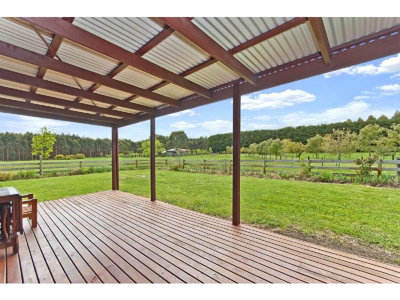 498 Codrington- Bessiebelle Rd, Codrington VIC 3285