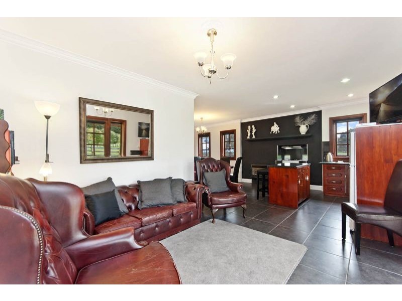 498 Codrington- Bessiebelle Rd, Codrington VIC 3285
