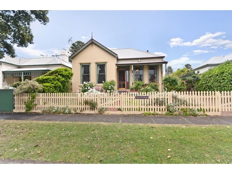 2A Wishart Street, Port Fairy VIC 3284