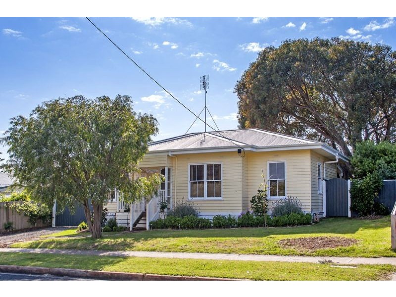 1 Elizabeth Street, Port Fairy VIC 3284
