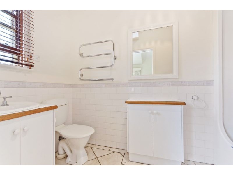 17 Regent Street, Port Fairy VIC 3284