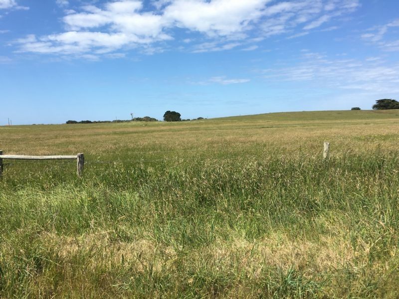 Crn of Sharkeys Rd & Ross Lane, Port Fairy VIC 3284