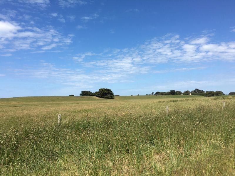 Crn of Sharkeys Rd & Ross Lane, Port Fairy VIC 3284