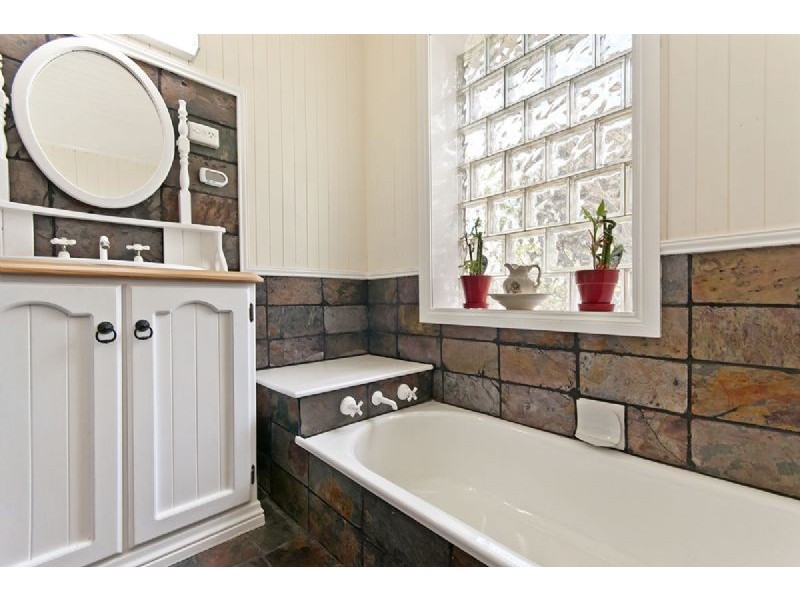 274 Princes Hwy, Port Fairy VIC 3284