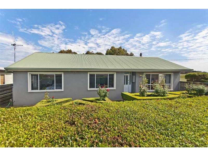 274 Princes Hwy, Port Fairy VIC 3284