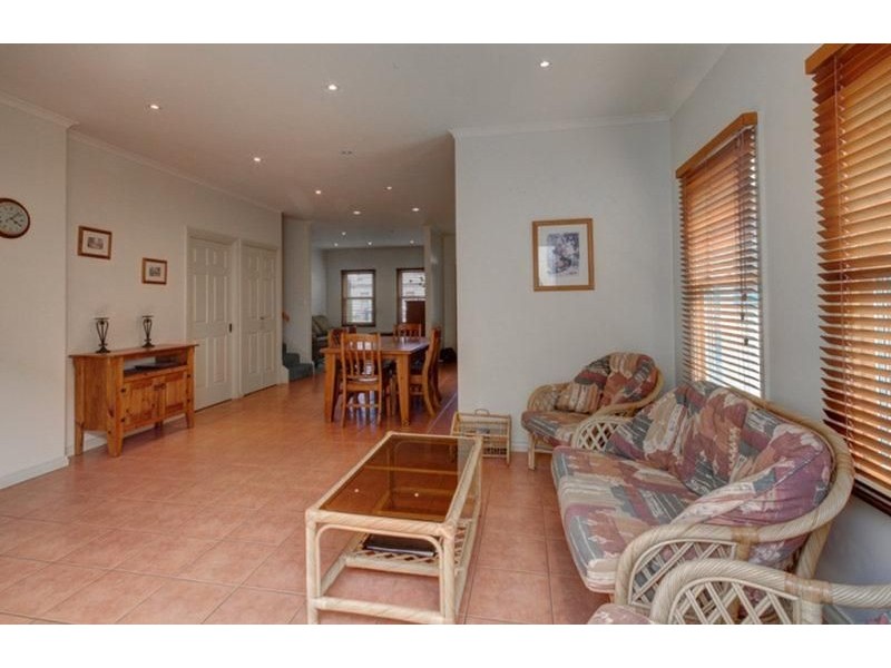 22 Cox Street, Port Fairy VIC 3284