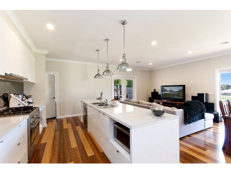 29 McVicar Street, Koroit VIC 3282