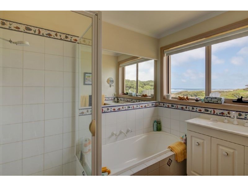 2575 Princes Hwy, Port Fairy VIC 3284