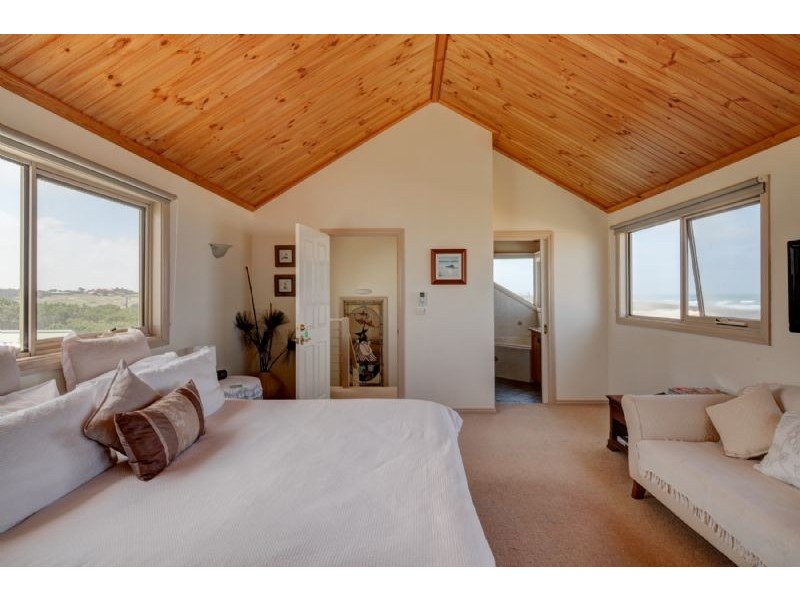 2575 Princes Hwy, Port Fairy VIC 3284