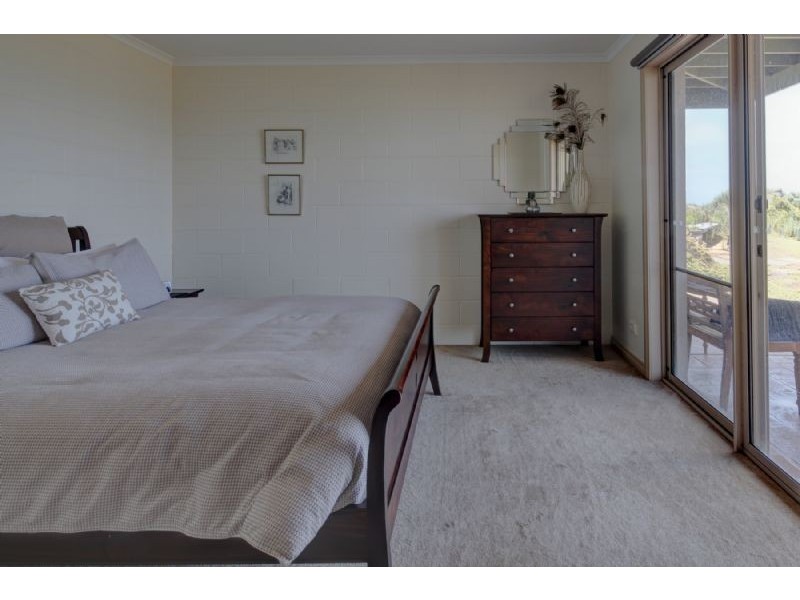 2575 Princes Hwy, Port Fairy VIC 3284