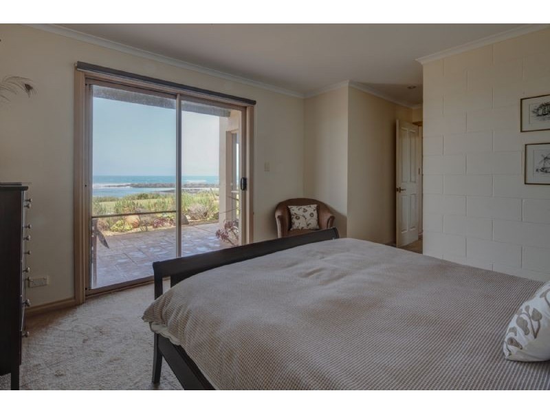 2575 Princes Hwy, Port Fairy VIC 3284