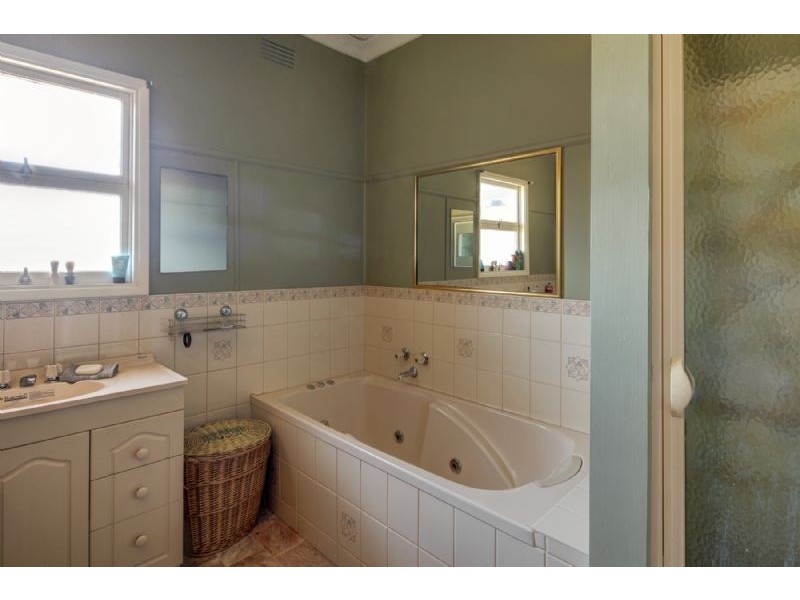 1631 Princes Hwy, Port Fairy VIC 3284