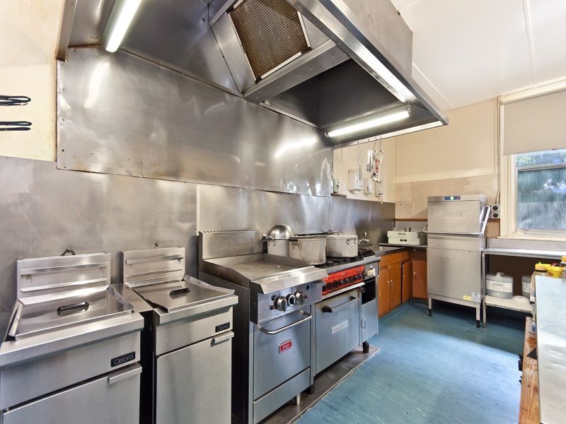 180 Commerical Rd, Koroit VIC 3282