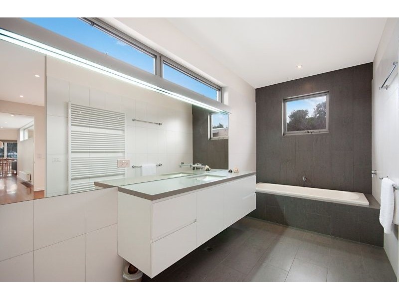 3/56 Griffith Street, Port Fairy VIC 3284