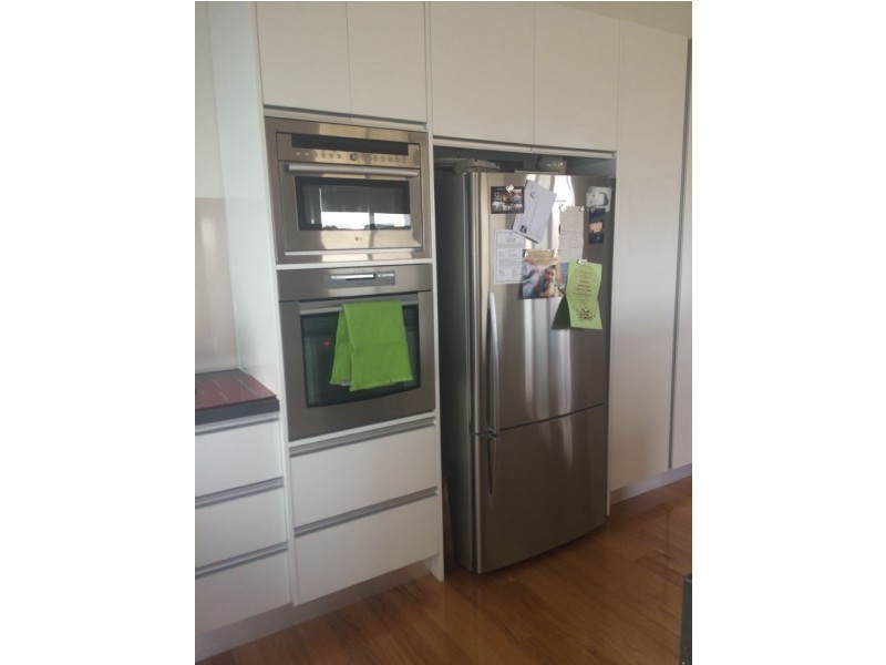 5 Mariner Court, Port Fairy VIC 3284