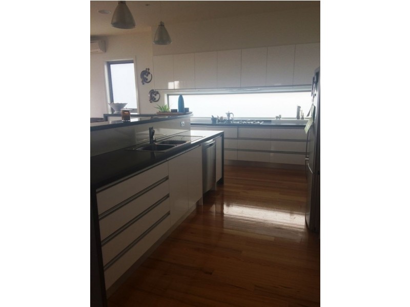 5 Mariner Court, Port Fairy VIC 3284