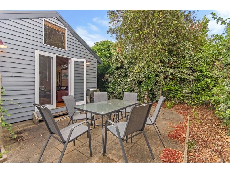 1 Cox Street, Port Fairy VIC 3284