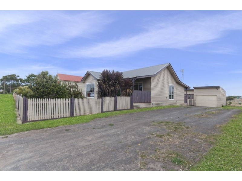 156 Princes Hwy, Port Fairy VIC 3284