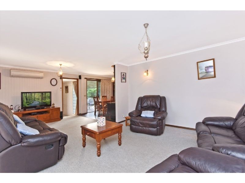 674 Penshurst Rd, Kirkstall VIC 3283