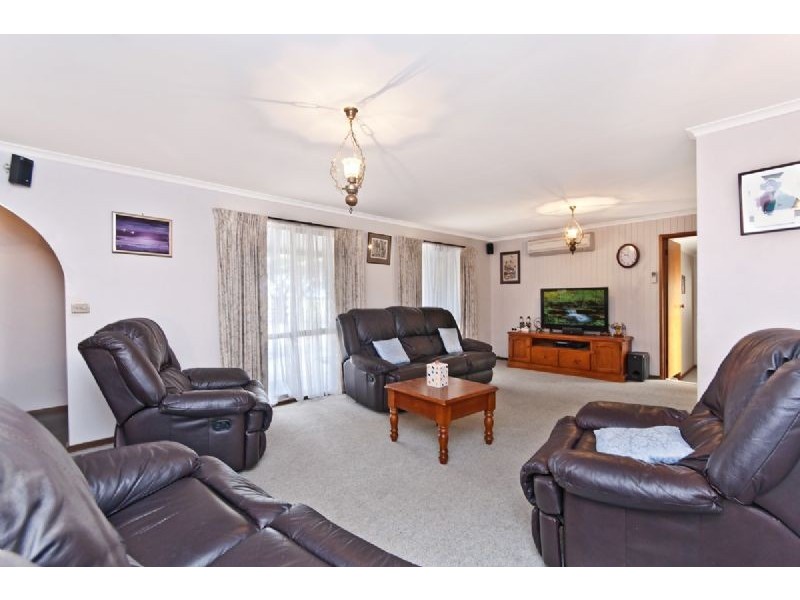 674 Penshurst Rd, Kirkstall VIC 3283