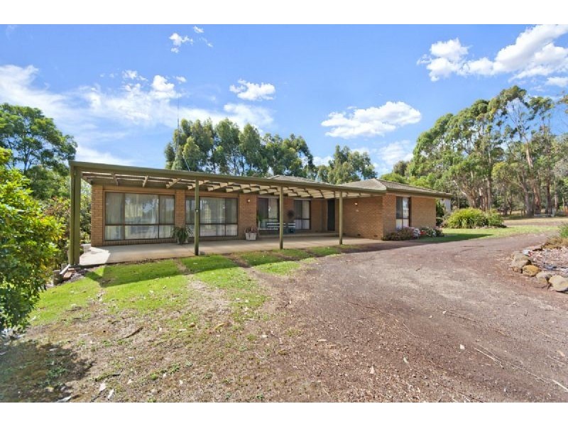 674 Penshurst Rd, Kirkstall VIC 3283
