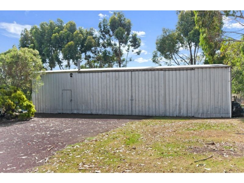 674 Penshurst Rd, Kirkstall VIC 3283