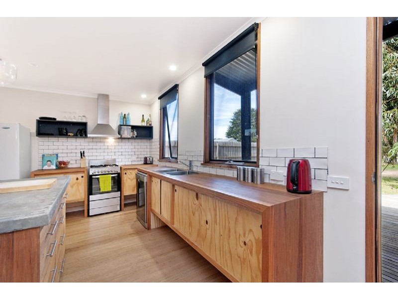 10 Annesley Street, Yambuk VIC 3285