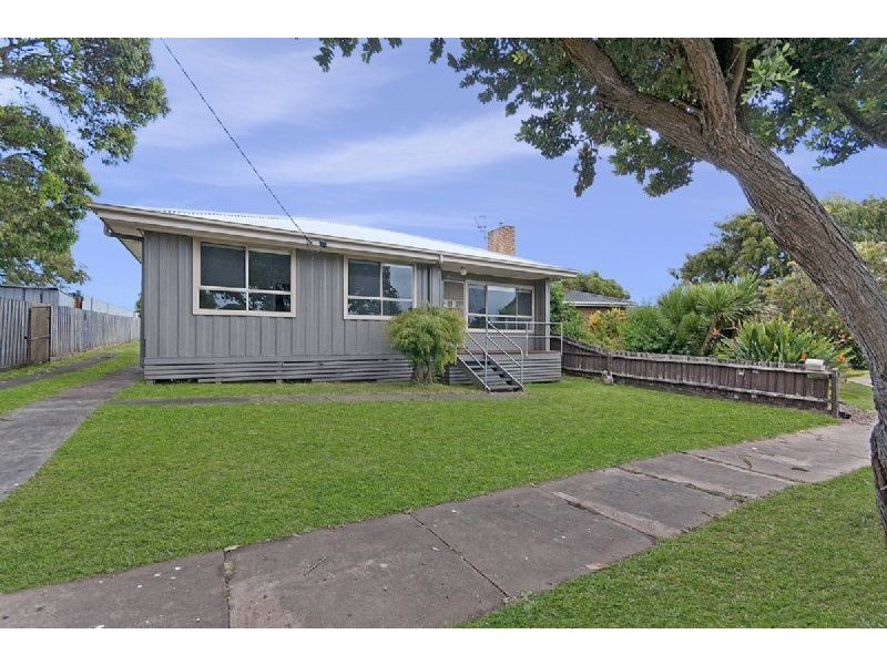 1 Baulch Cres, Port Fairy VIC 3284