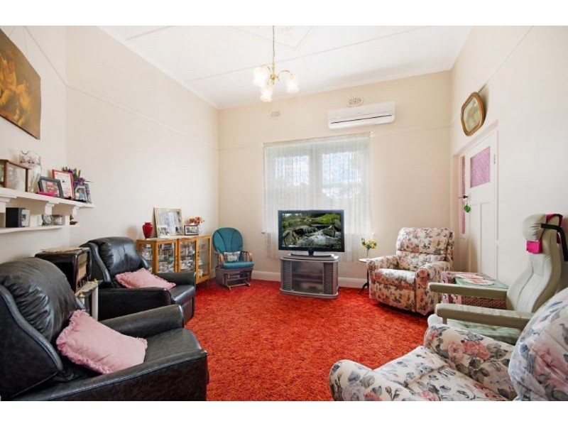 18 James Street, Port Fairy VIC 3284