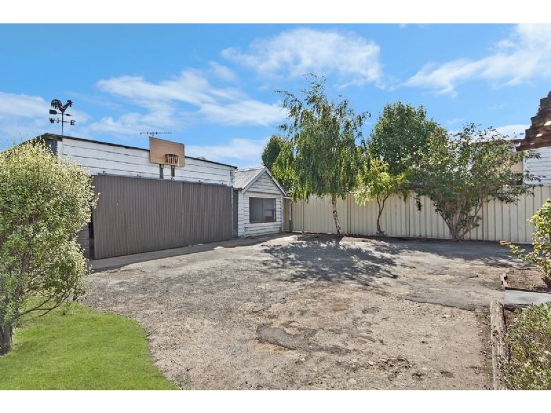 212 Commercial Road, Koroit VIC 3282