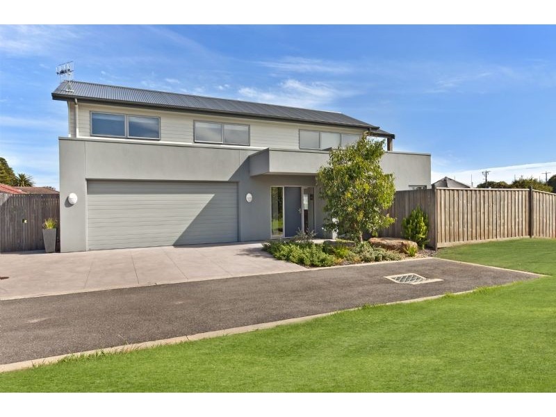 82A Gipps Street, Port Fairy VIC 3284