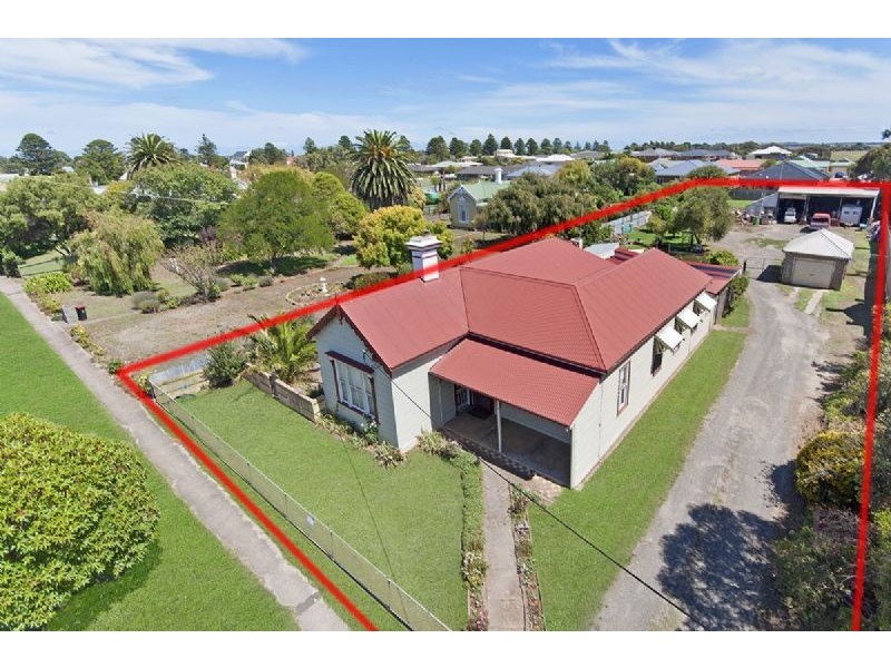 80 Princes Hwy, Port Fairy VIC 3284