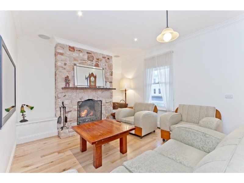 35A James Street, Port Fairy VIC 3284