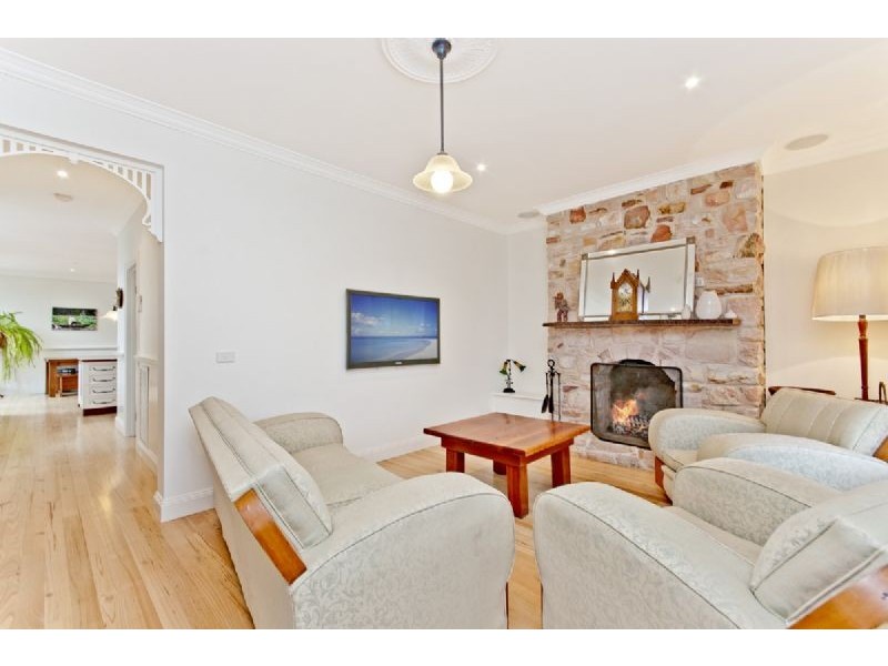 35A James Street, Port Fairy VIC 3284