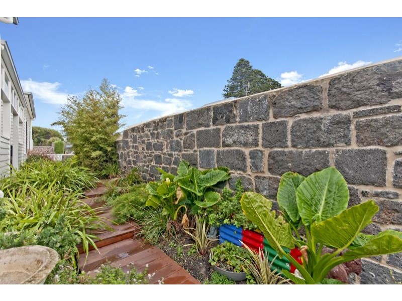 35A James Street, Port Fairy VIC 3284